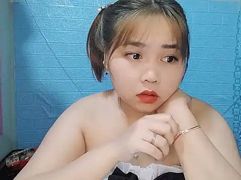 Snapshot of Nhan7868 chatting on September 21, 2025, 1:11 am Nhan7868 online show from September 21, 2025, 1:11 am