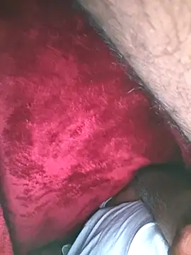 Snapshot of Chanderi19 chatting on November 15, 2025, 6:45 pm Chanderi19 online show from November 15, 2025, 6:45 pm