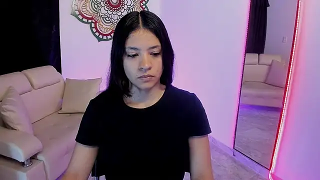 Candy fox 19 online show from March 6, 2026, 1:50 pm