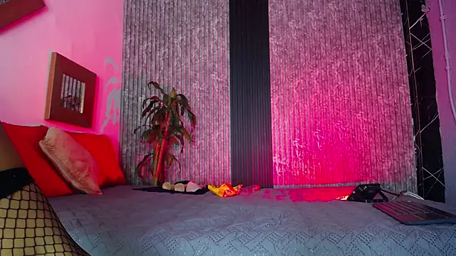 Alisha Ebonyy online show from February 14, 2026, 12:05 pm