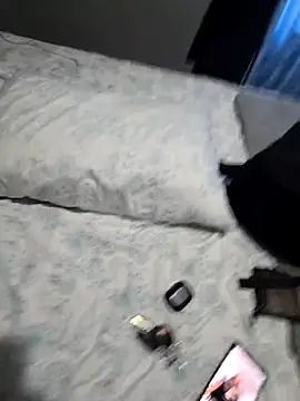 maxelbueno online show from November 14, 2025, 10:57 pm