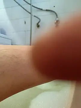 Snapshot of Treport84 chatting on November 21, 2025, 2:16 pm Treport84 online show from November 21, 2025, 2:16 pm