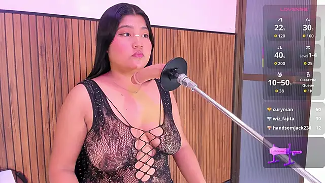 mysticlatina1 online show from October 31, 2025, 11:51 am