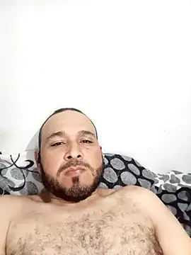 Snapshot of javi-tunene chatting on October 7, 2025, 1:50 am javi-tunene online show from October 7, 2025, 1:50 am