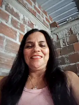 Lucerito-Hot online show from November 28, 2025, 2:23 am