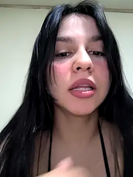 Daniela-rosee online show from April 10, 2026, 11:45 pm