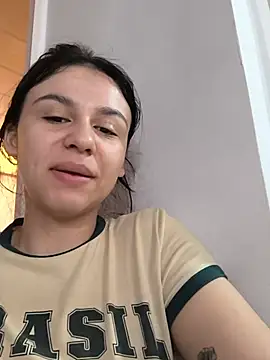 Daniela-rosee online show from July 9, 2026, 4:06 pm