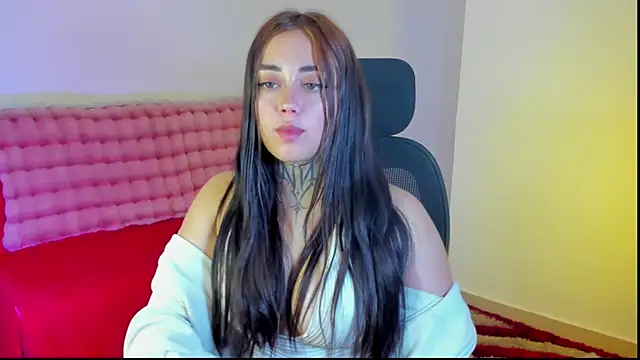 SofiaBermudez online show from November 12, 2025, 1:43 am