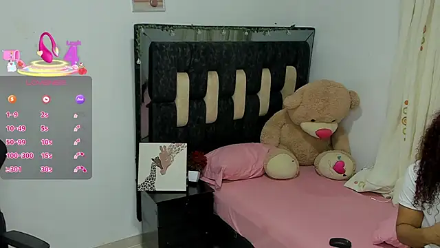 Amorocha hot online show from October 21, 2025, 2:11 am