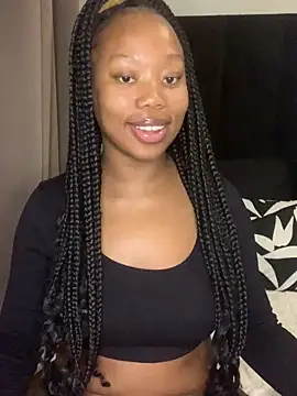 Snapshot of scrumptiousbaby chatting on November 11, 2025, 12:33 pm scrumptiousbaby online show from November 11, 2025, 12:33 pm