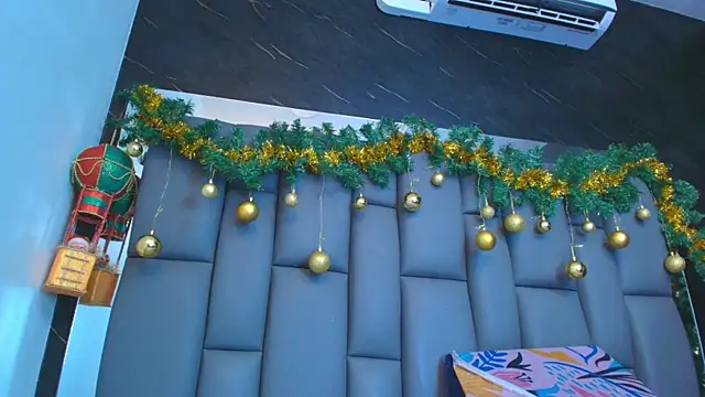 kissme luna online show from December 16, 2025, 7:07 pm