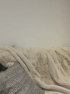 SexySaraxxoo online show from December 23, 2025, 10:47 am