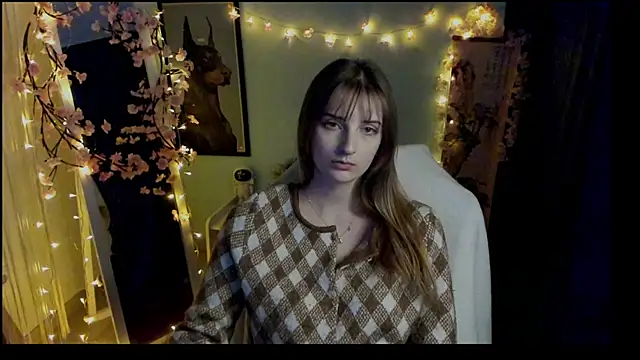 Snapshot of NeyliDream chatting on February 19, 2026, 1:30 pm NeyliDream online show from February 19, 2026, 1:30 pm