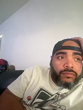 allcocknogames online show from November 3, 2025, 8:12 pm