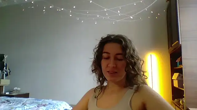 Mireeina online show from July 20, 2026, 1:57 pm