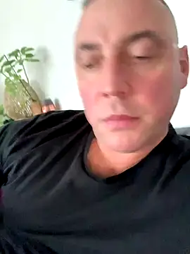 Marronglace1 online show from January 8, 2026, 1:50 pm