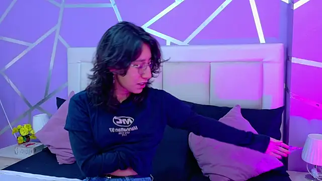 jupiterysaturno online show from September 26, 2025, 1:07 pm