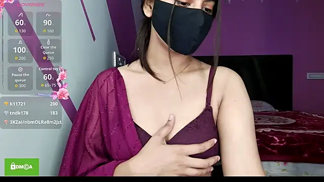 Snapshot of Tanya-mittal chatting on February 18, 2026, 6:11 am Tanya-mittal online show from February 18, 2026, 6:11 am