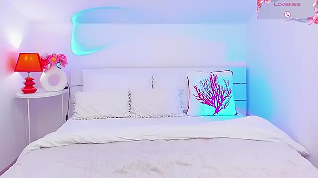 LexiePat online show from April 10, 2026, 5:14 am