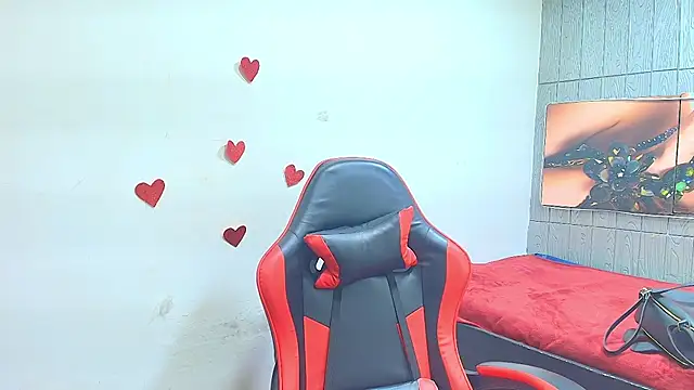 susan mooree online show from March 13, 2026, 7:52 pm