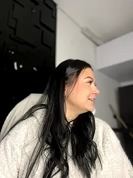 Megaan  More online show from September 24, 2025, 2:18 am