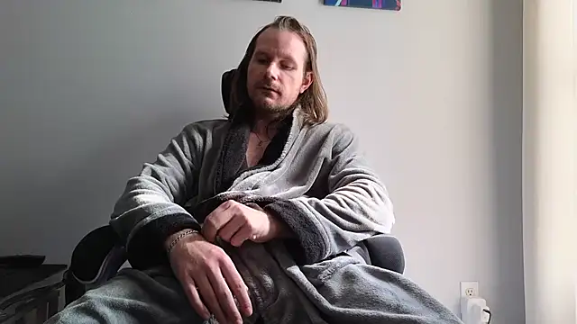 Snapshot of AlbinoAdonis chatting on September 13, 2025, 2:17 pm AlbinoAdonis online show from September 13, 2025, 2:17 pm