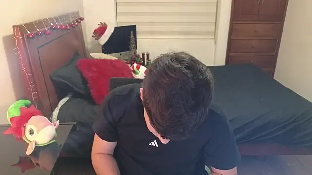 tightncuteass online show from November 10, 2025, 11:32 pm