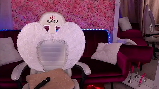 FoxyMayy online show from February 14, 2026, 1:17 am