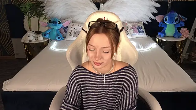 FoxyMayy online show from October 2, 2025, 12:52 pm