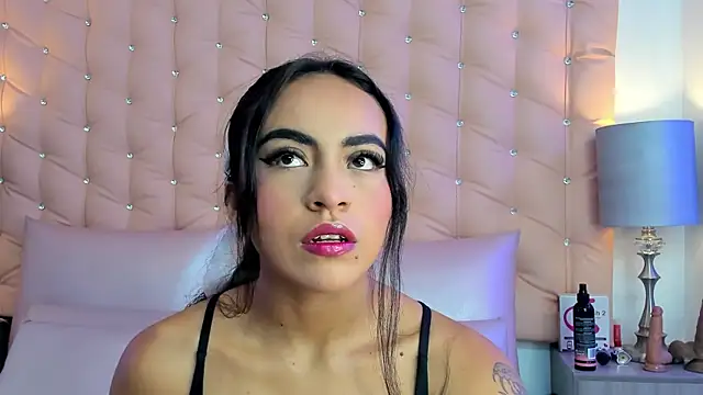 Leslie Bussh  online show from March 10, 2026, 12:09 pm