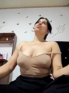 valen-sexx online show from February 25, 2026, 2:56 am