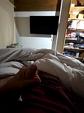 Snapshot of roi-du-silence chatting on September 26, 2025, 10:05 pm roi-du-silence online show from September 26, 2025, 10:05 pm