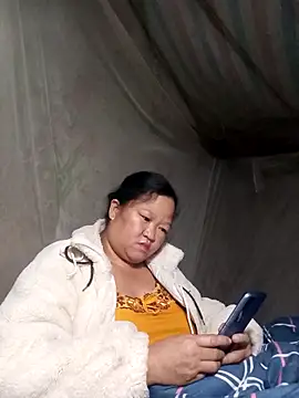 riso-00 online show from December 16, 2025, 2:54 pm