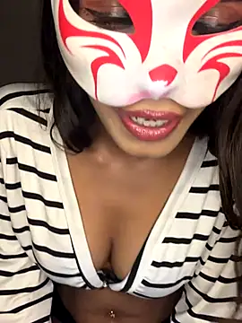 Mira SL online show from November 29, 2025, 3:34 pm