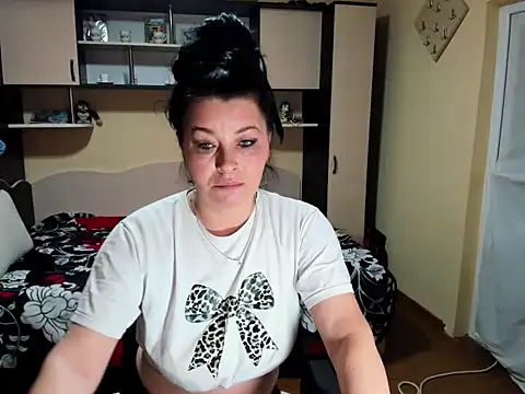 Soffy Skye online show from March 12, 2026, 6:06 am