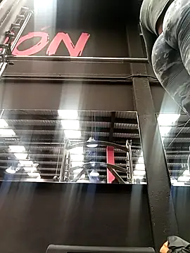 Mishchelle Zakii online show from January 31, 2026, 8:51 pm