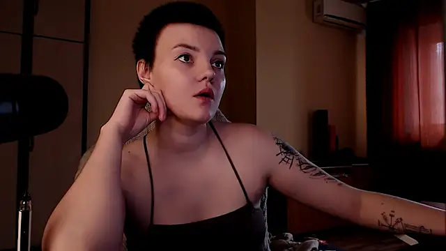 KrisNeal online show from March 26, 2026, 8:56 am