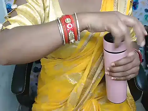 Snapshot of bold_naina chatting on September 25, 2025, 4:29 am bold naina online show from September 25, 2025, 4:29 am