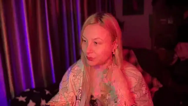 BikiHellena online show from November 1, 2025, 12:50 am