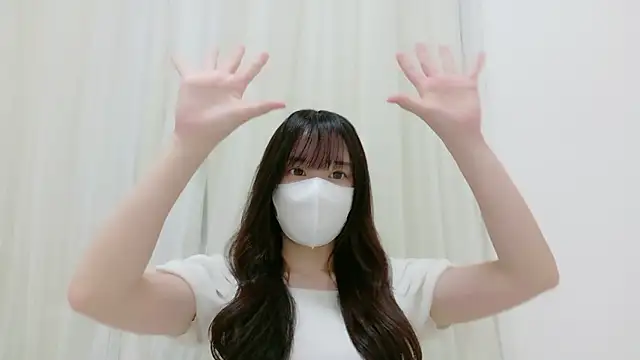  Mia land  online show from September 26, 2025, 12:23 pm