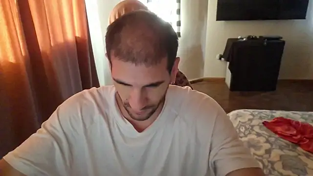 Snapshot of ObeyLust chatting on April 10, 2026, 12:01 pm ObeyLust online show from April 10, 2026, 12:01 pm