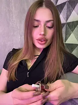 Elizabeth Tay online show from March 27, 2026, 6:31 pm