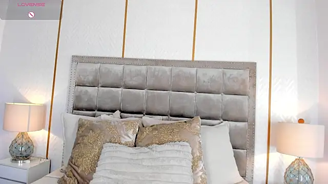 DakotaWangi online show from January 16, 2026, 3:43 am