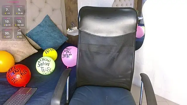 daphne walton online show from November 20, 2025, 11:00 am