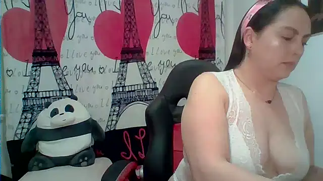 Venusina 07 online show from April 4, 2026, 8:54 am