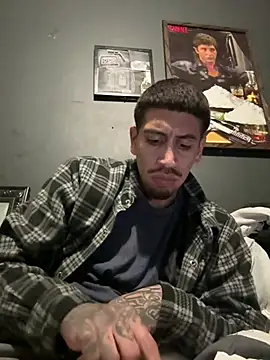 Snapshot of busnfatnutsLildee chatting on February 8, 2026, 2:04 pm busnfatnutsLildee online show from February 8, 2026, 2:04 pm