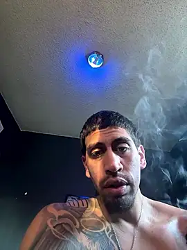 Snapshot of busnfatnutsLildee chatting on January 16, 2026, 10:58 pm busnfatnutsLildee online show from January 16, 2026, 10:58 pm