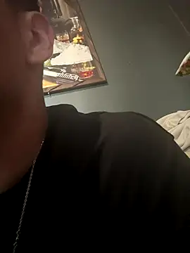 busnfatnutsLildee online show from December 15, 2025, 10:04 pm