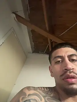 Snapshot of busnfatnutsLildee chatting on February 11, 2026, 4:51 pm busnfatnutsLildee online show from February 11, 2026, 4:51 pm