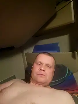 Snapshot of tygros11 chatting on February 16, 2026, 10:18 pm tygros11 online show from February 16, 2026, 10:18 pm